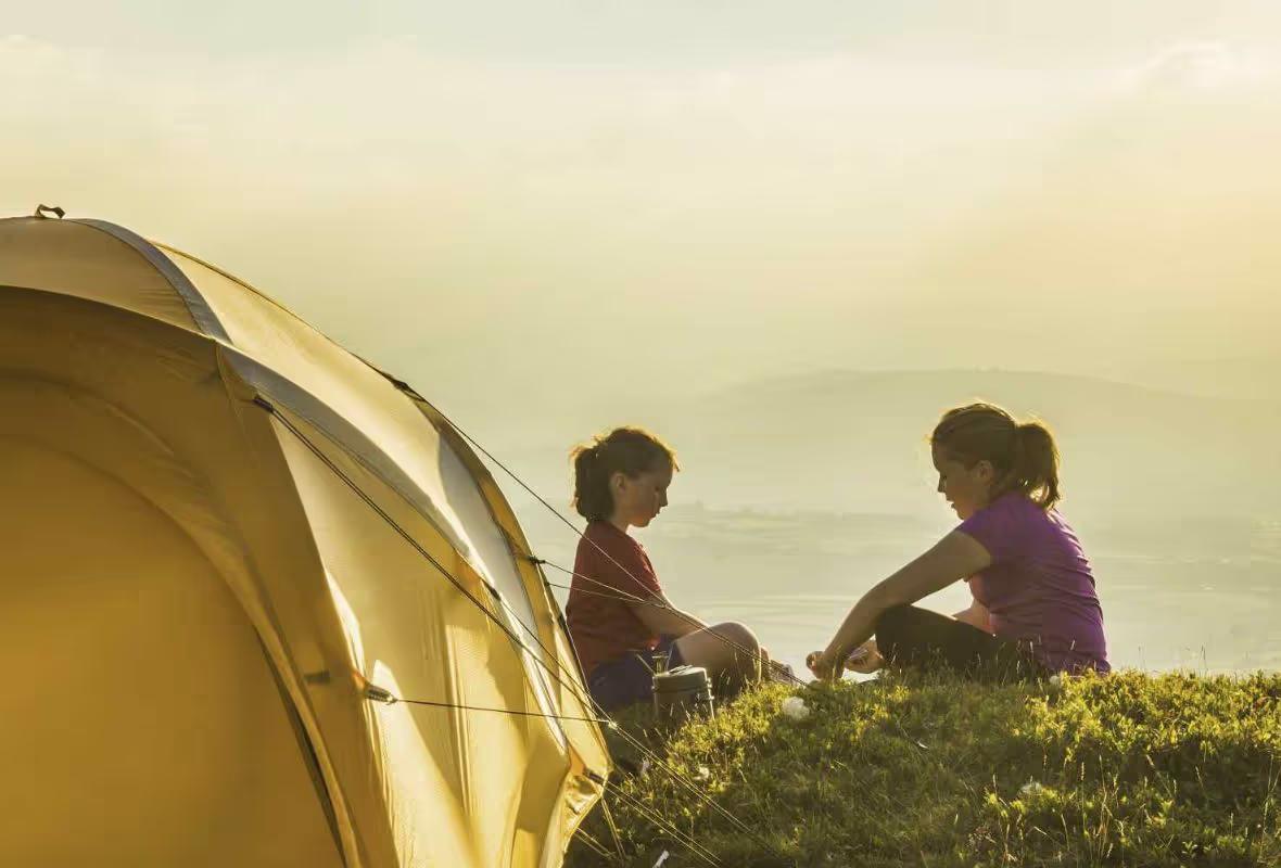 Kinderen + tent 
